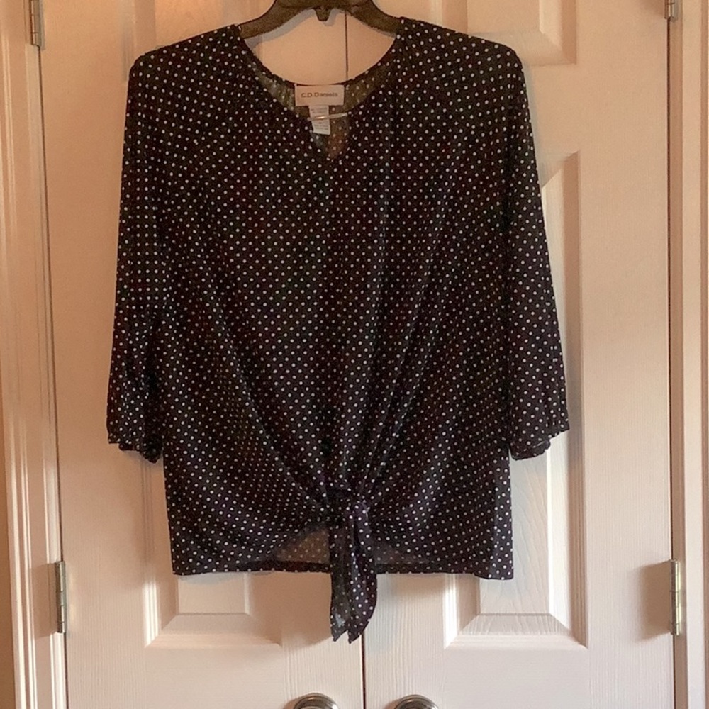 3/4 sleeve polka dot blouse